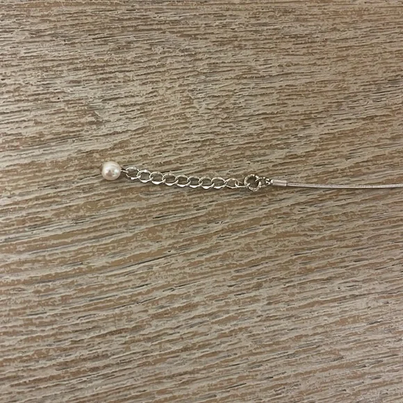 Classics silver-tone white pearl fireball ajustable necklace - Picture 8 of 8